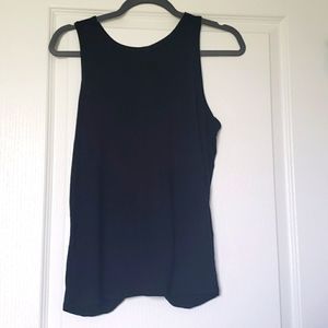 Black athletic tank